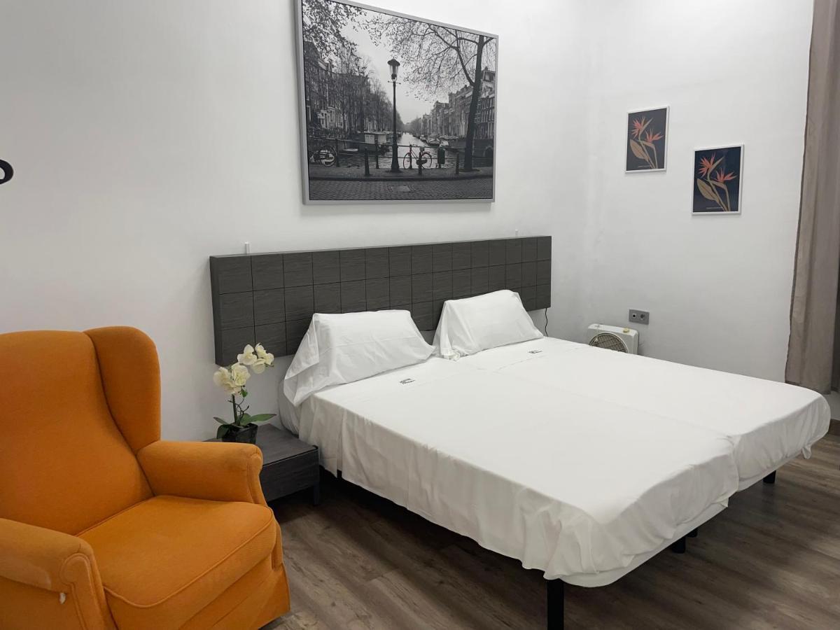 The Cathedral Hostel Murcia Kültér fotó